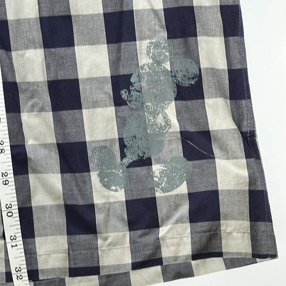 Walt Disney World Men’s Lightweight Navy/Grey Check S/S Shirt Mickey Mouse XL - Picture 2 of 10